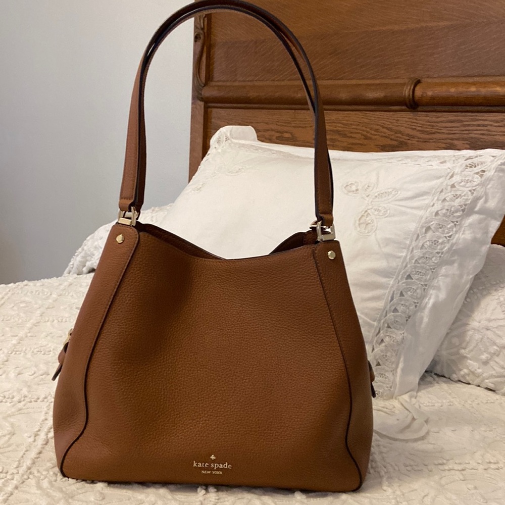 Kate Spade Leila Medium Triple Compartment Shoulder Bag